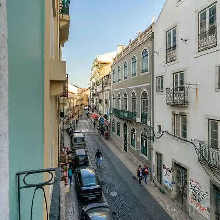 Whome Intendente Modern 1-bed With Lift In Notch Location Lejlighed *