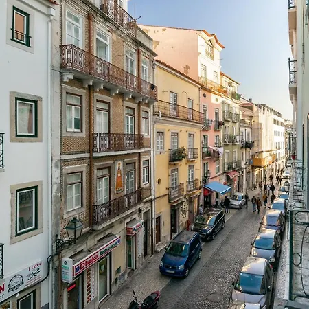 Whome Intendente Modern 1-bed With Lift In Notch Location Appartamento